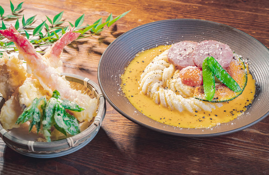 天ぷら盛とカルボナーラうどん